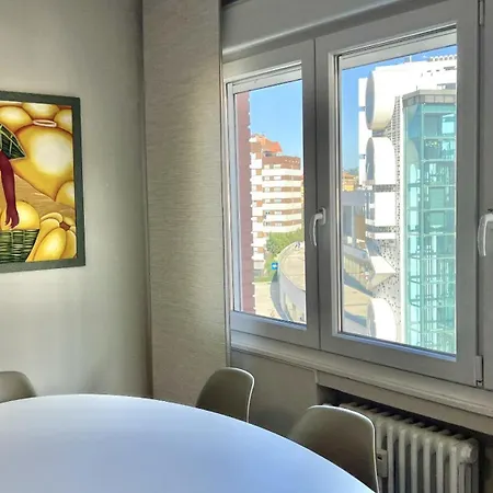Vetusta Nest Apartamento *