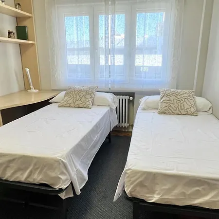Apartamento Vetusta Nest Oviedo