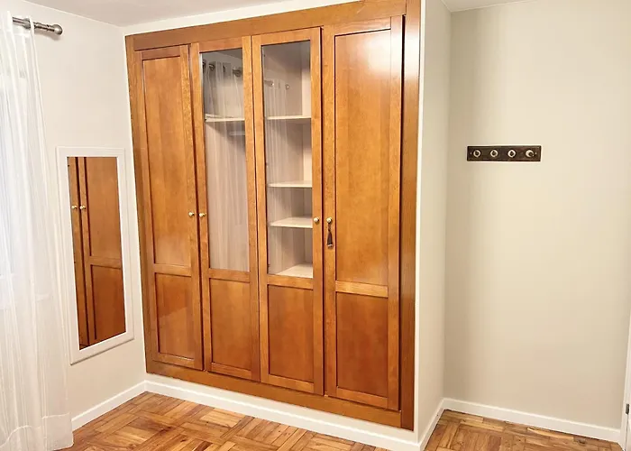 Vetusta Nest * Oviedo